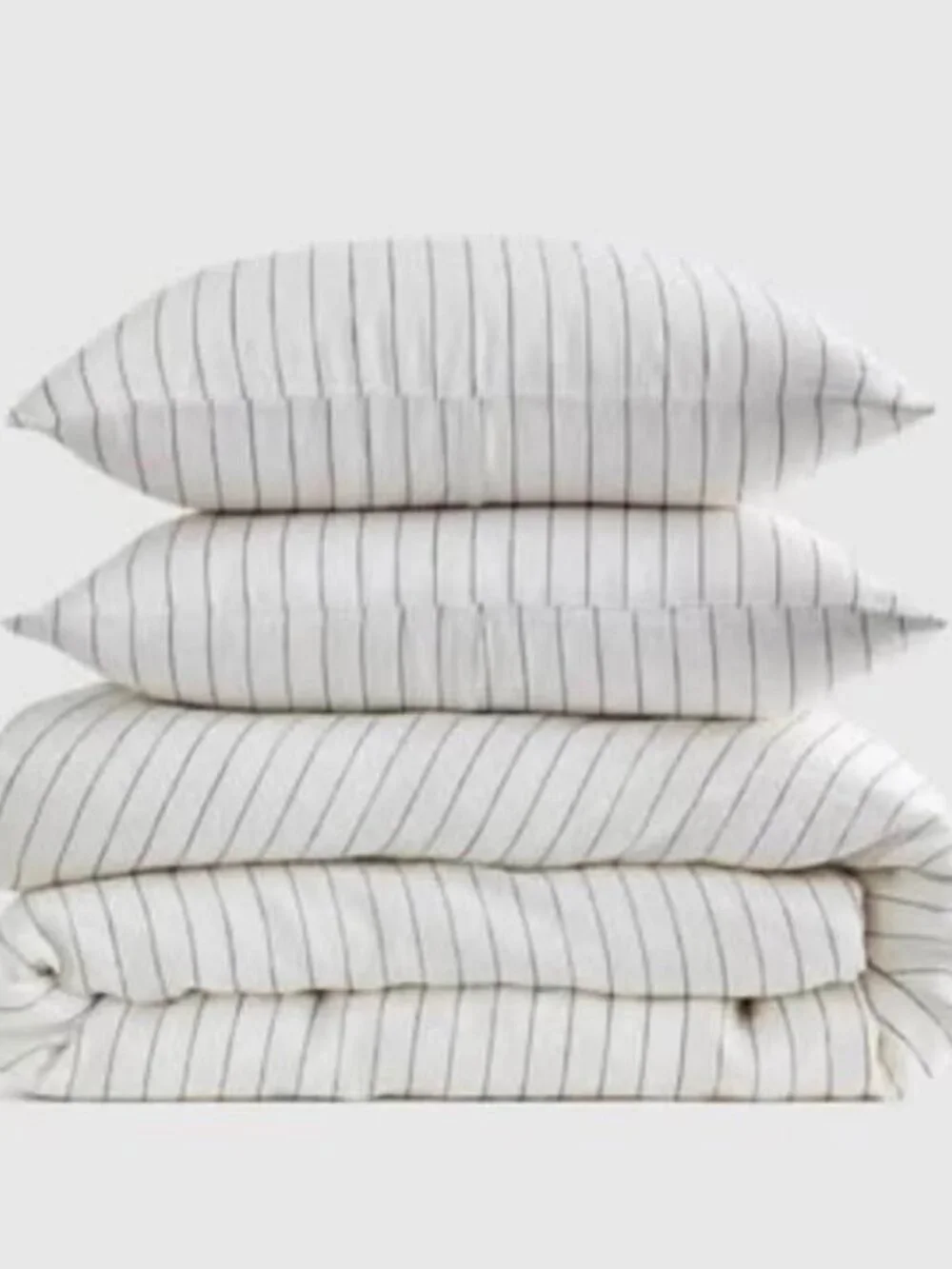 NWOT Quince K/CAL.K Pencil Stripe European Linen Duvet Cover Set. MSRP $224